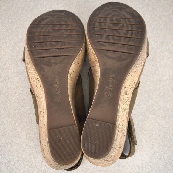Womens Clark Caslynn Shae Wedge Sandal Tan Size 9 Open Toe Cross Strap Ankle - Picture 9 of 9